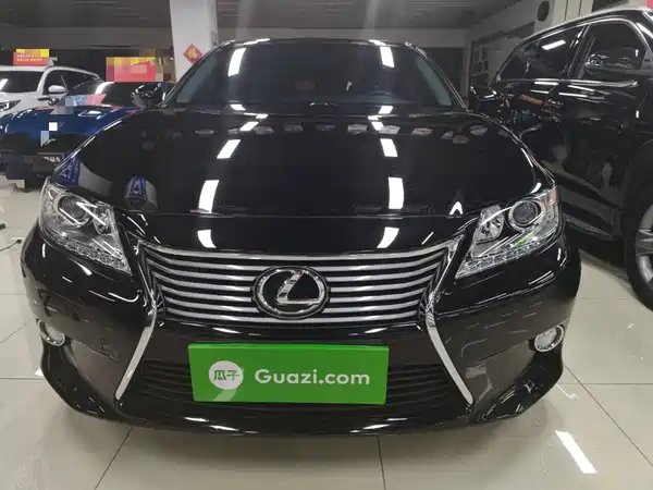 Lexus ES 2015