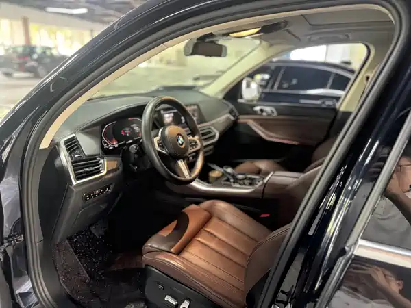 BMW X5 2019