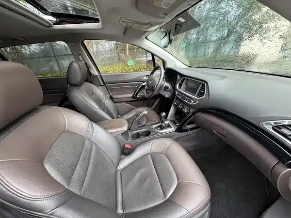 GAC Trumpchi GS4 2016