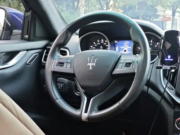 Maserati Ghibli 2016