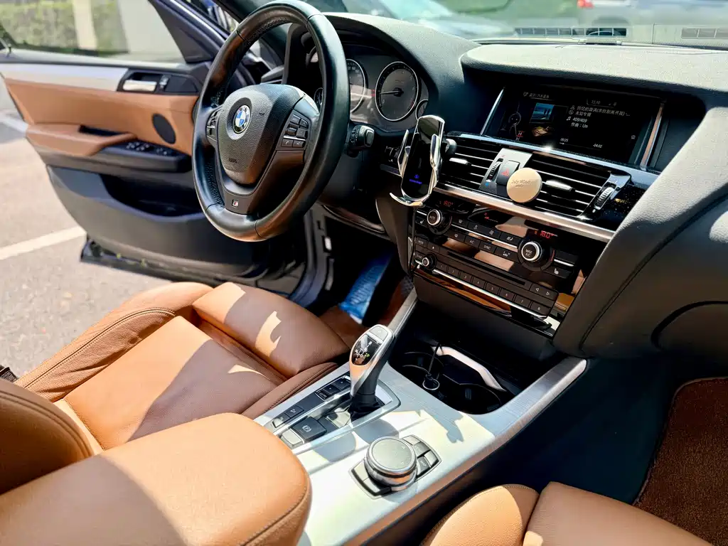 BMW X4 2015 — фото 12
