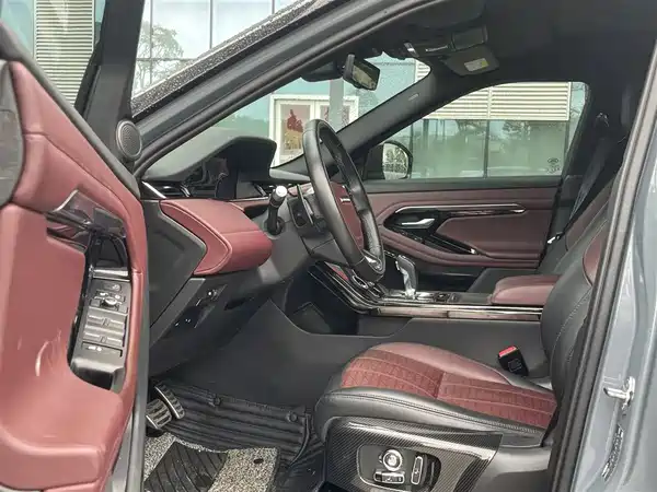 Land Rover Range Rover Evoque 2020