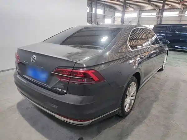 Volkswagen Phideon 2018