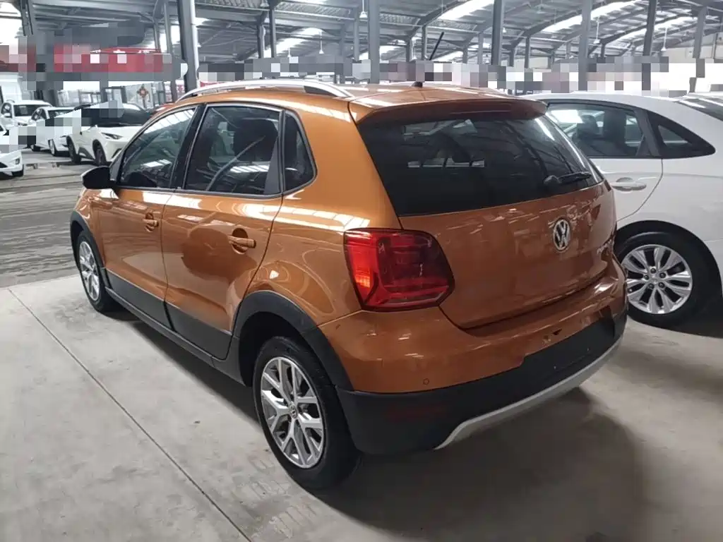Volkswagen Polo 2015