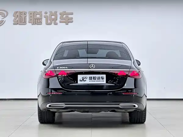 Mercedes-Benz E-Class 2025