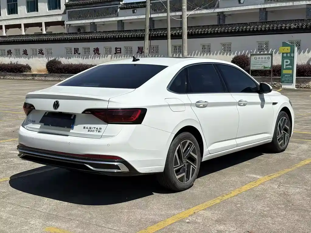 Volkswagen Sagitar 2023