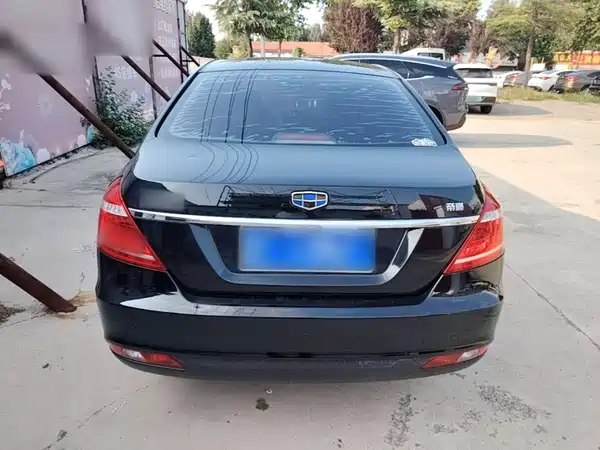 Geely Emgrand 2016