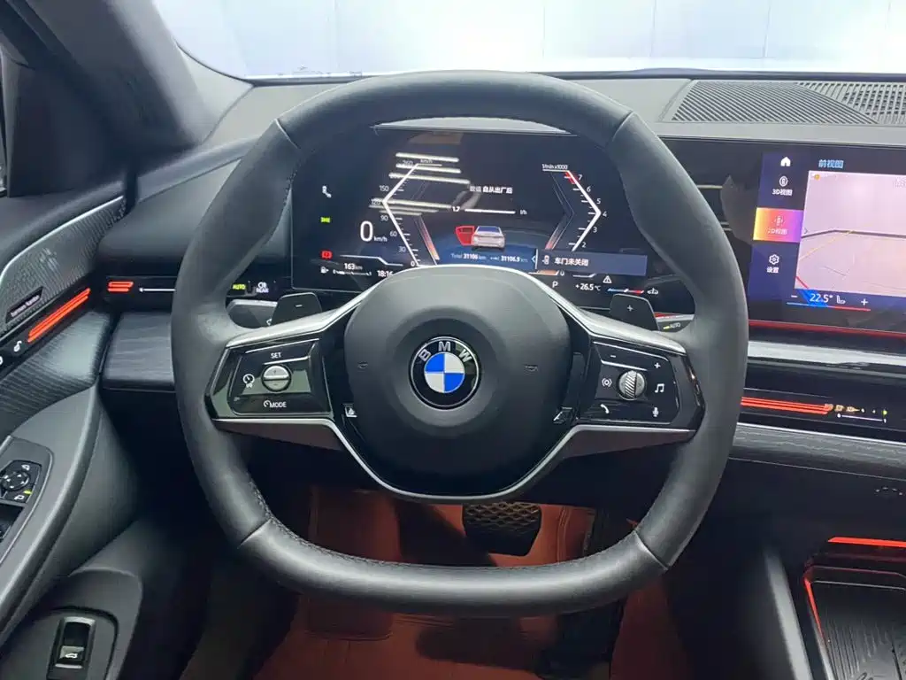 BMW 5 Series 2024 — фото 14