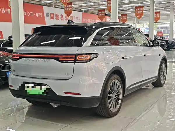 Leapmotor C11 2025