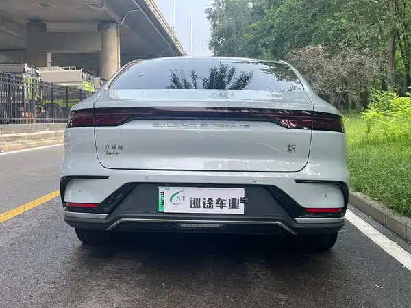 BYD Han 2024