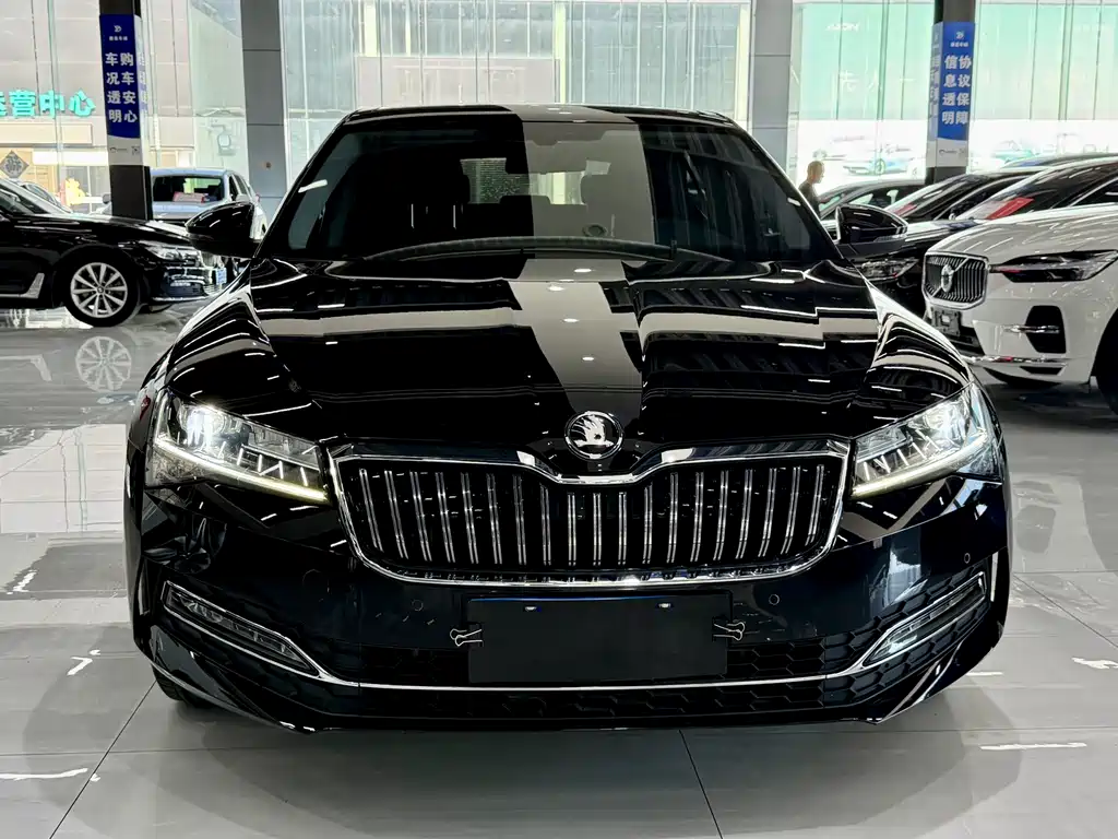 Skoda Superb 2023
