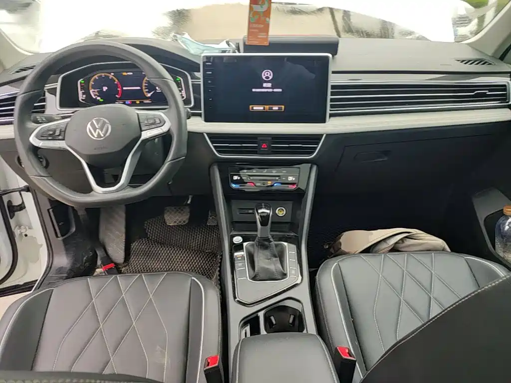 Volkswagen Tiguan L 2024