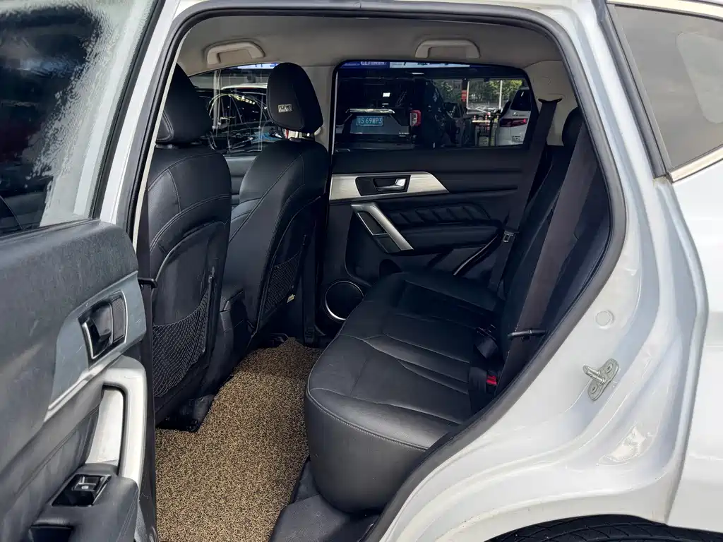 Haval H2 2015 — фото 11