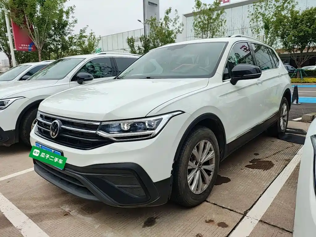 Volkswagen Tiguan L 2024