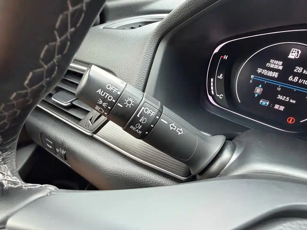 Honda Accord 2022 — фото 13
