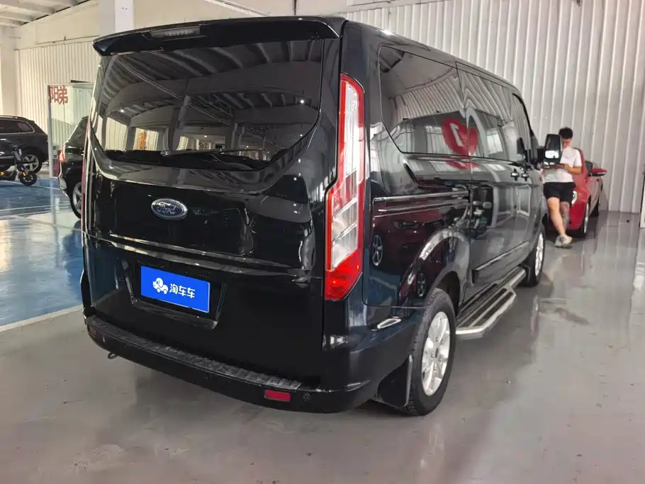 Ford Tourneo 2016 — фото 3