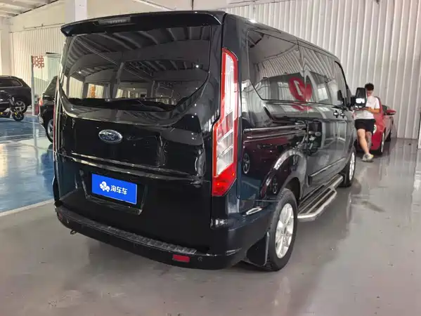 Ford Tourneo 2016