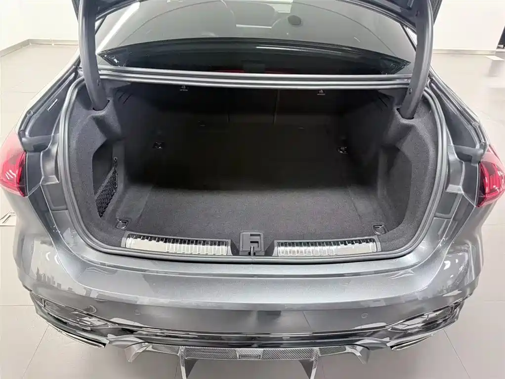 Audi A5L 2025 — фото 10