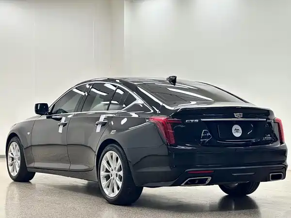 Cadillac CT5 2023