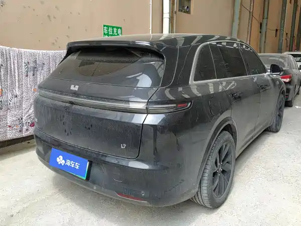Li Auto L7 2024