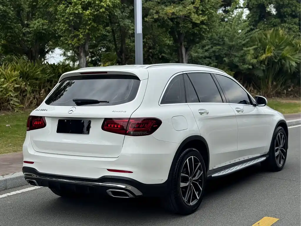 Mercedes-Benz GLC 2020 — фото 14