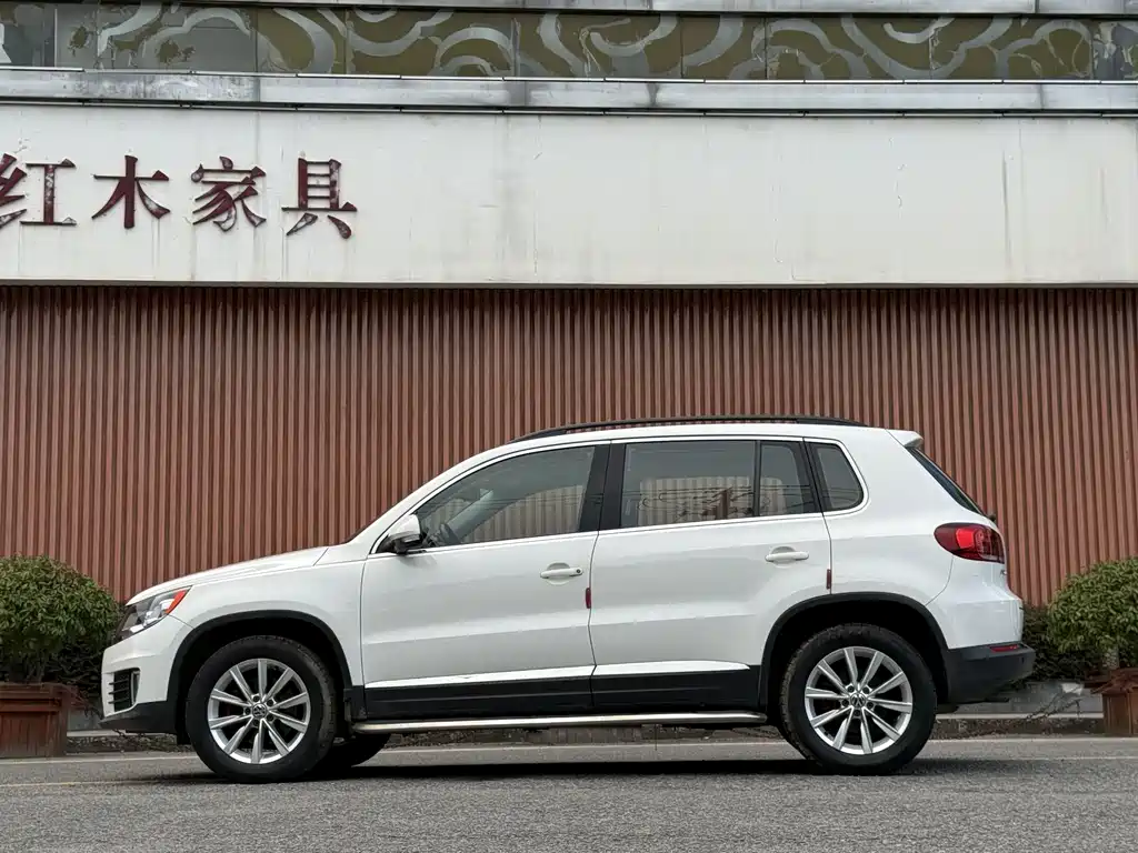 Volkswagen Tiguan 2017 — фото 4