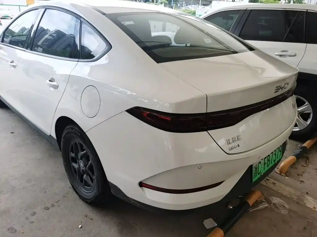 BYD Qin PLUS 2025 — фото 7