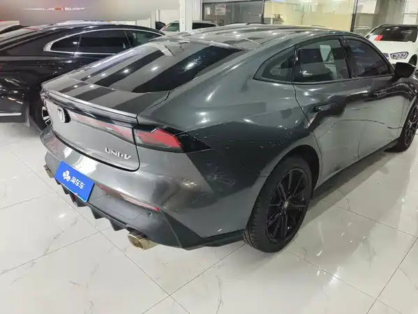 Changan UNI-V 2024
