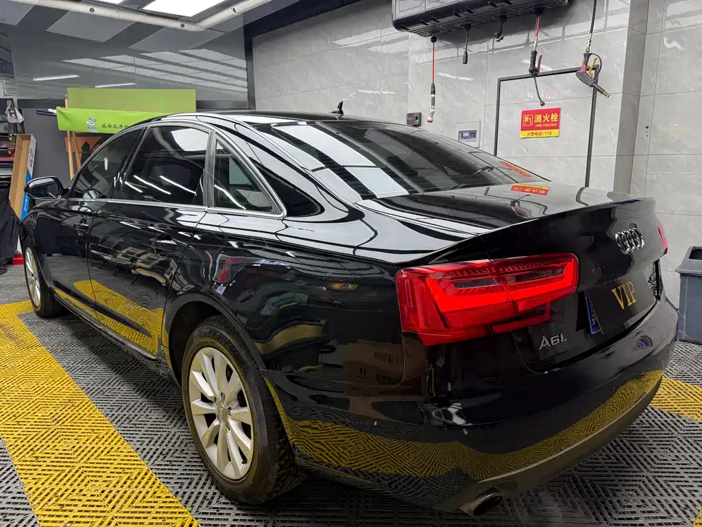 Audi A6L 2015 — фото 9