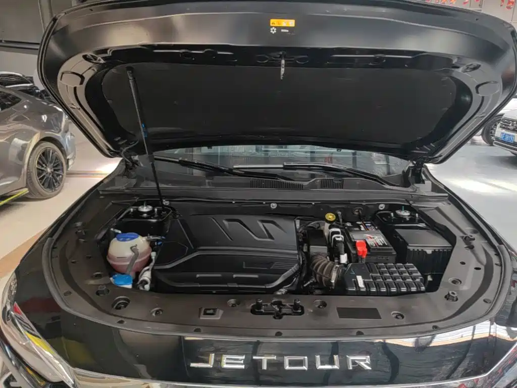 Jetour Jietu X70 PLUS 2024 — фото 20