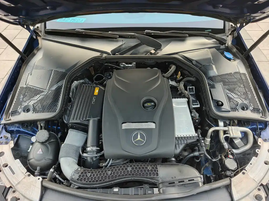 Mercedes-Benz C-Class 2018 — фото 18