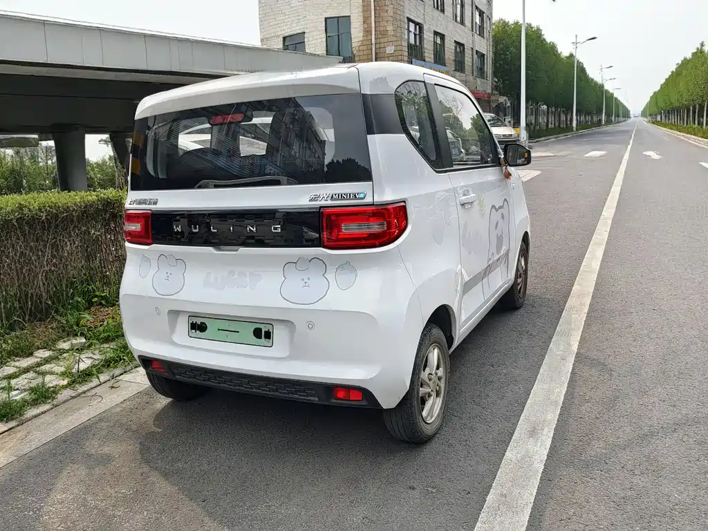 Wuling MINIEV 2021