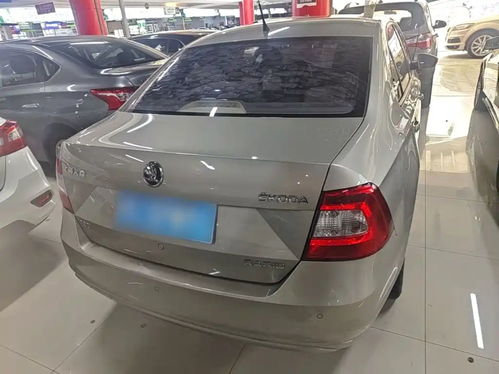 Skoda Rapid 2016
