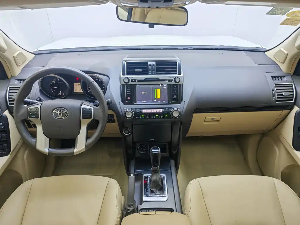 Toyota Prado 2017 — фото 7