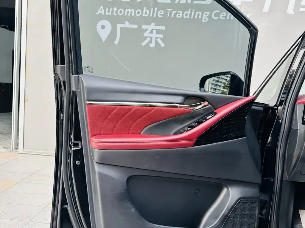 GAC Trumpchi M8 2023 — фото 21