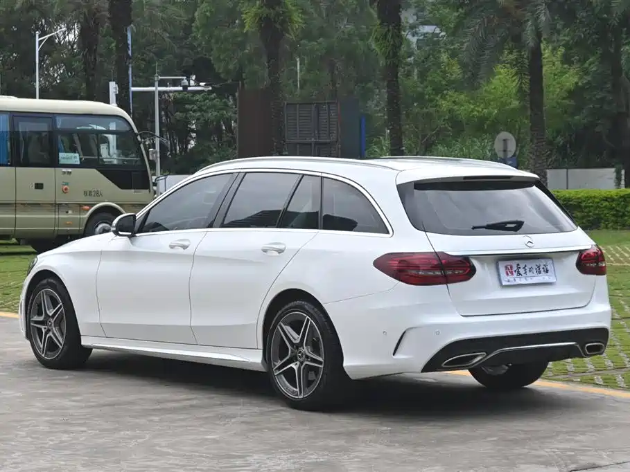 Mercedes-Benz C-Class 2019 — фото 3