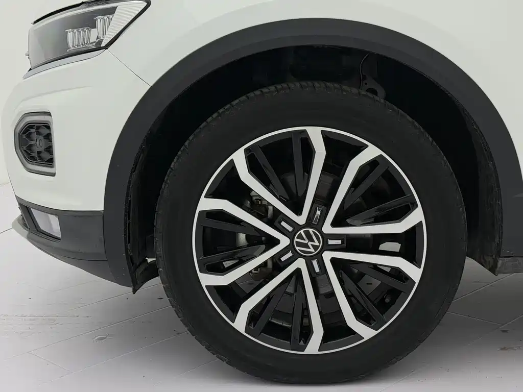 Volkswagen T-Roc 2022 — фото 20