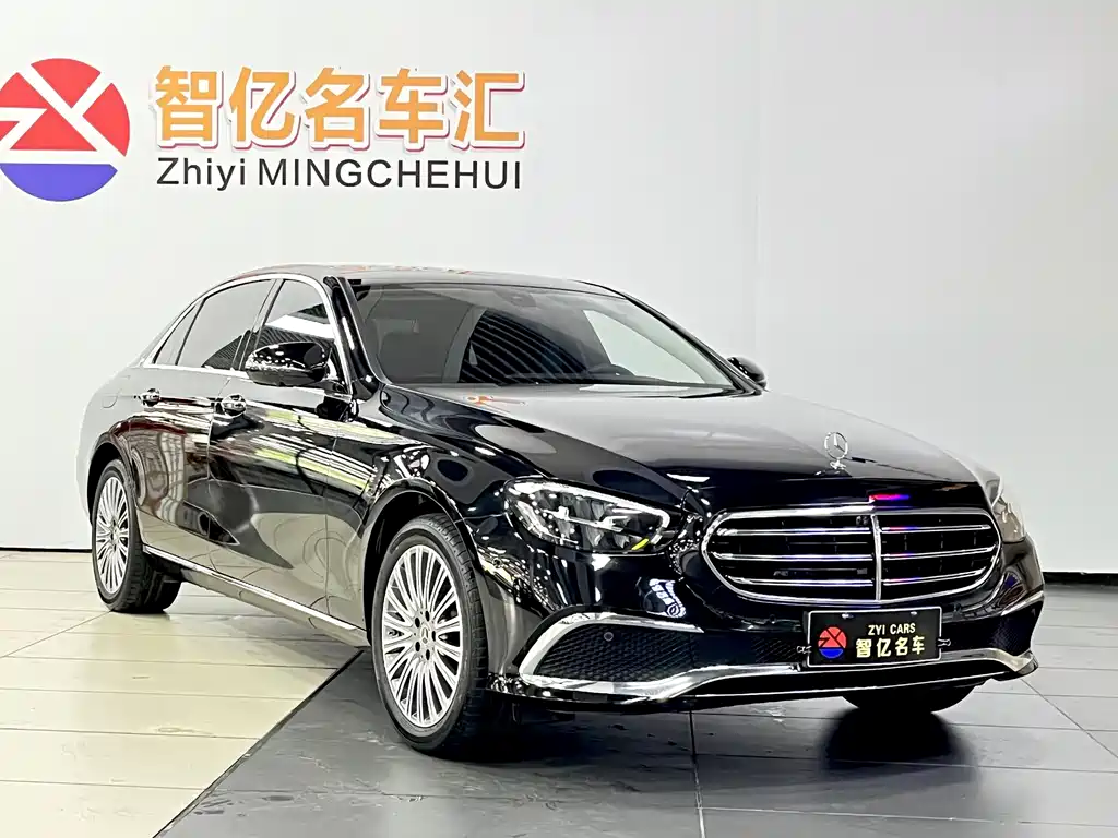 Mercedes-Benz E-Class 2022 — фото 3