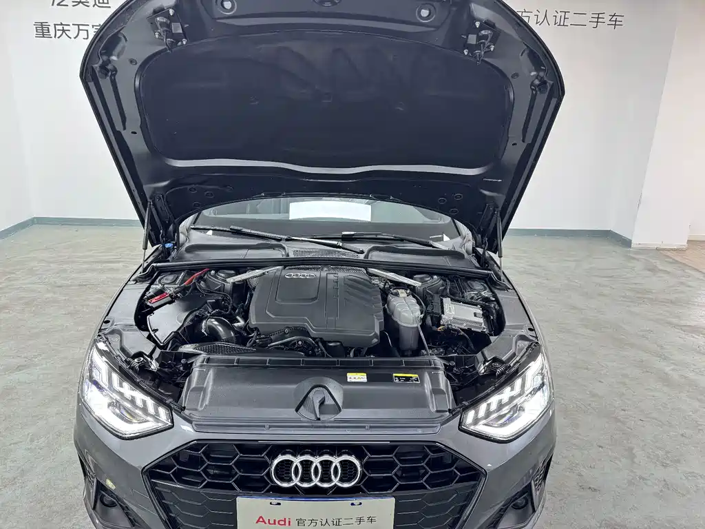 Audi A4L 2023 — фото 19