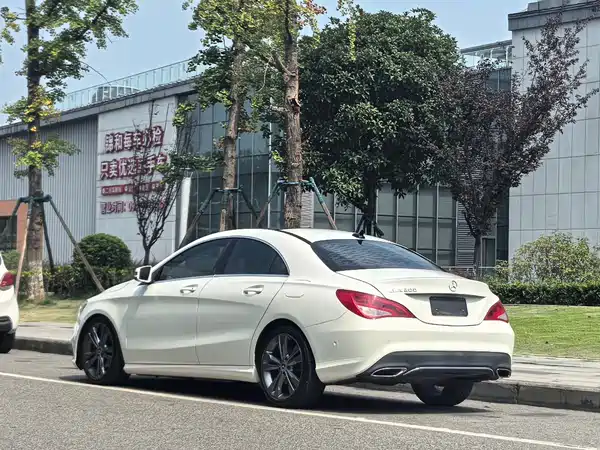 Mercedes-Benz CLA 2018