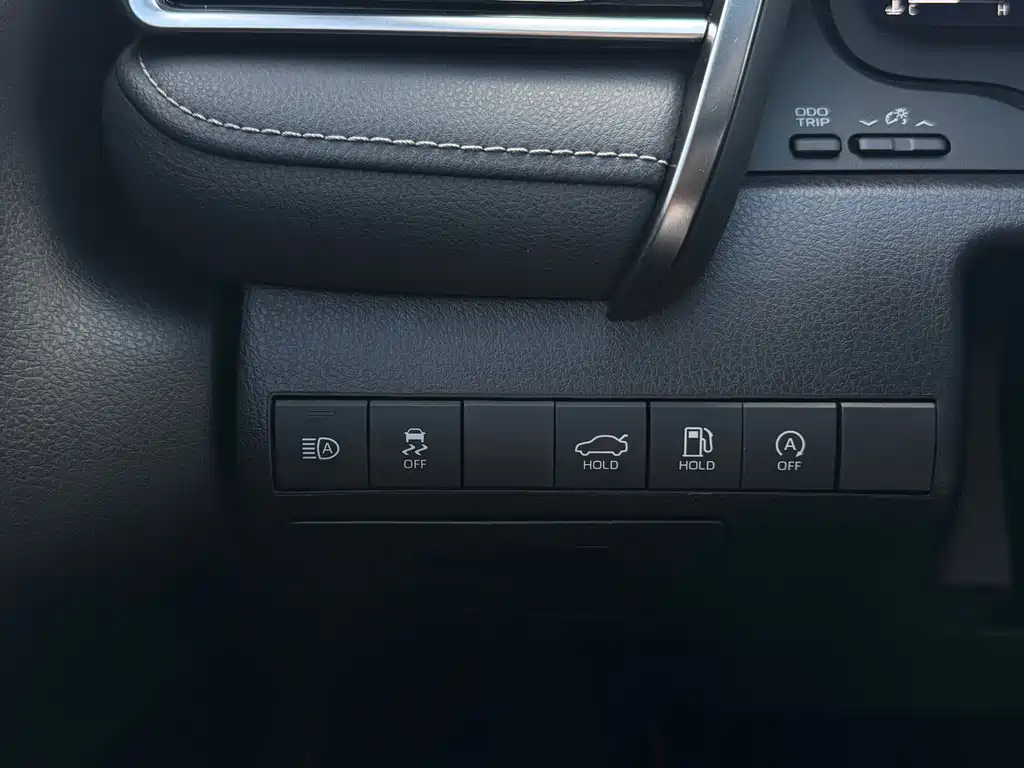 Toyota Camry 2021 — фото 15