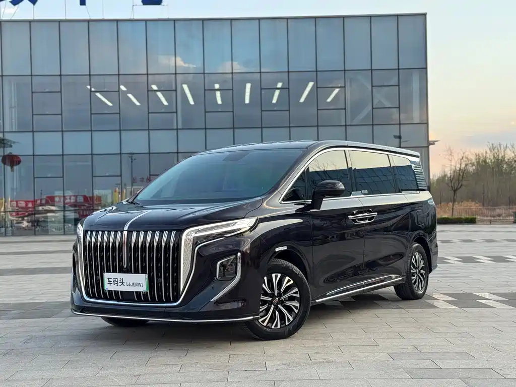 Hongqi HQ9 PHEV 2024 — фото 1