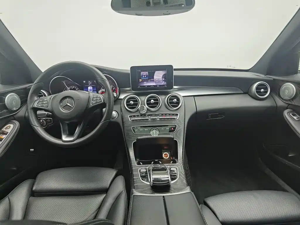 Mercedes-Benz C-Class 2018 — фото 5