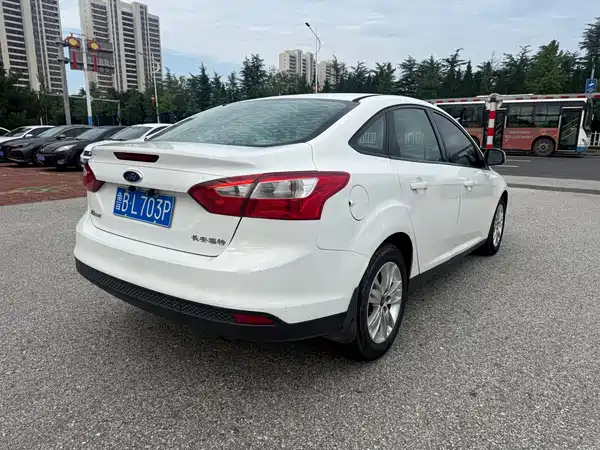 Ford Focus 2014