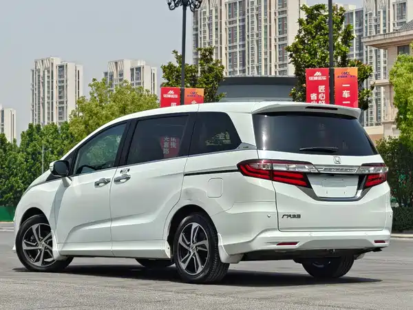 Honda Odyssey 2016