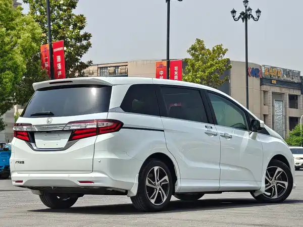 Honda Odyssey 2016