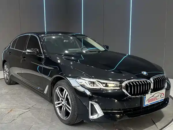 BMW 5 Series 2022