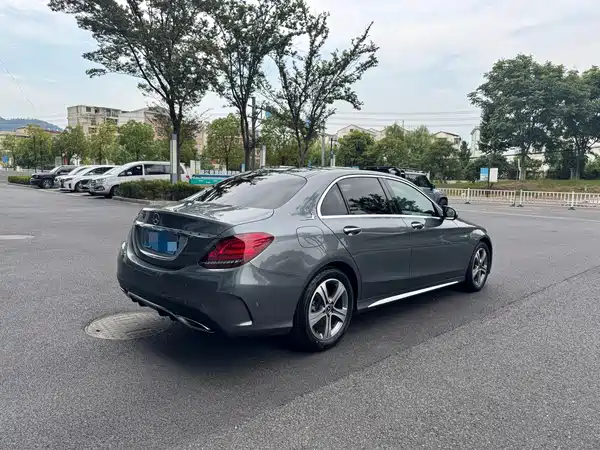 Mercedes-Benz C-Class 2019