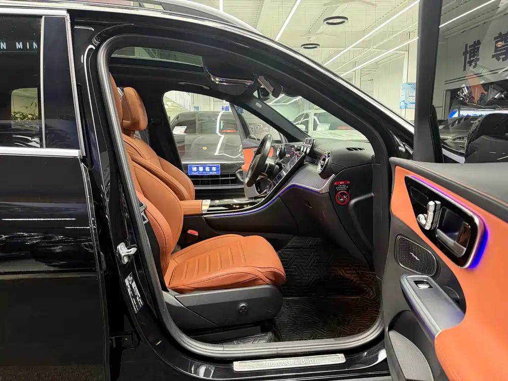 Mercedes-Benz GLC 2023 — фото 14
