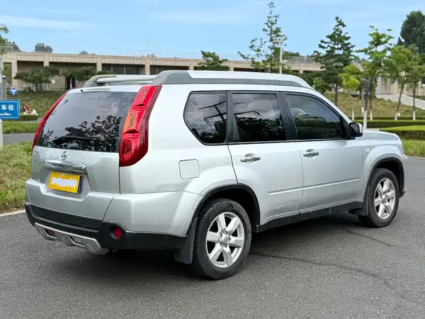 Nissan X-Trail 2011